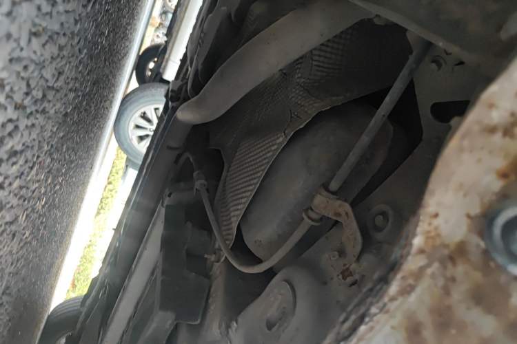 Used Zotye Z300 2012 1.5L Manual Comfort Edition Chassis Rear Right
