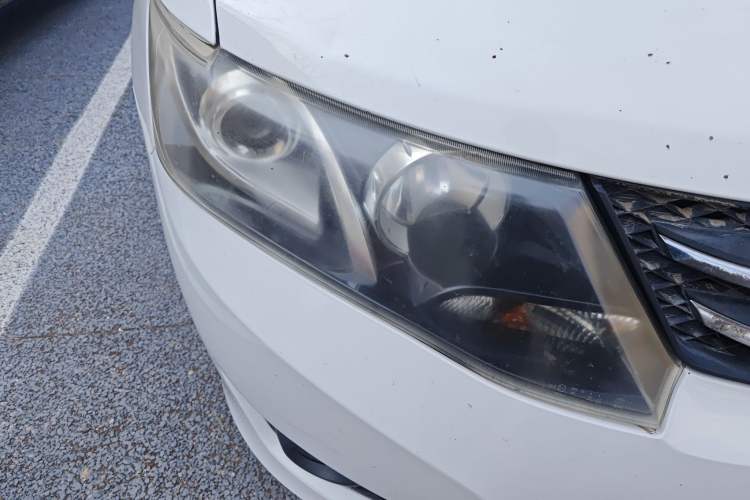 Used Zotye Z300 2012 1.5L Manual Comfort Edition Right Front Headlight