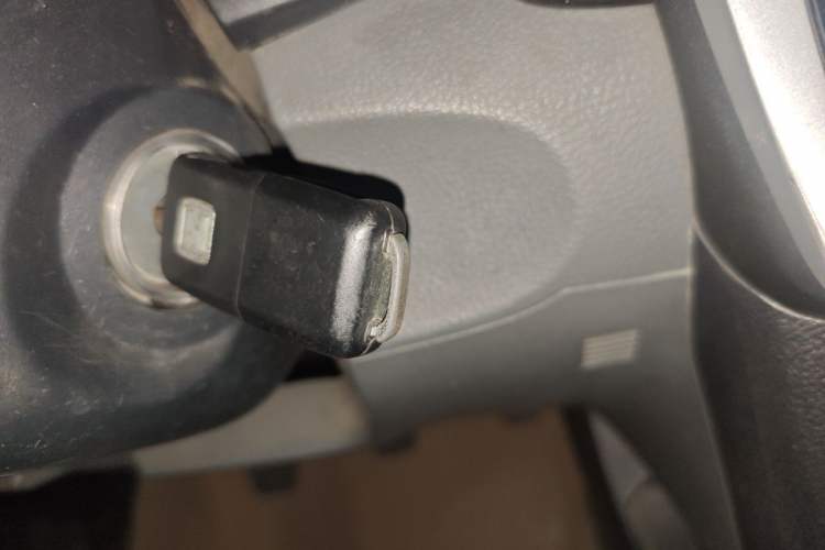 Used Zotye Z300 2012 1.5L Manual Comfort Edition Vehicle Key