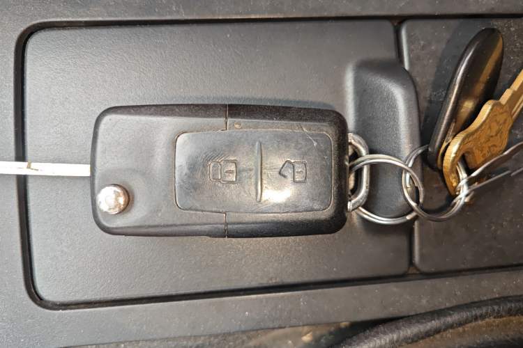 Used Zotye Z300 2012 1.5L Manual Comfort Edition Vehicle Key