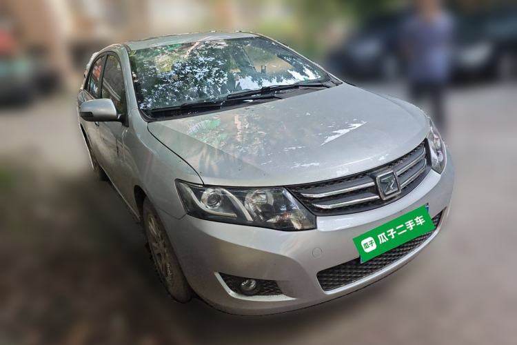 Used Zotye Z300 2013 1.6L Automatic Luxury Model Front Right 45 Deg
