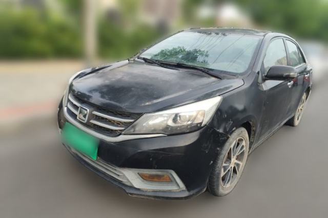 Used Zotye Z300 2014 New Vision 1.5L Manual Luxury Model
