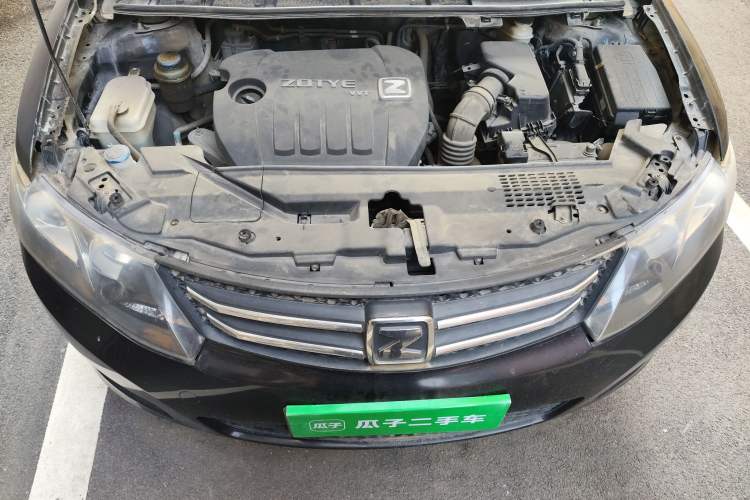 Used Zotye Z300 2014 1.5L Value Edition Manual Elite Model Engine Bay
