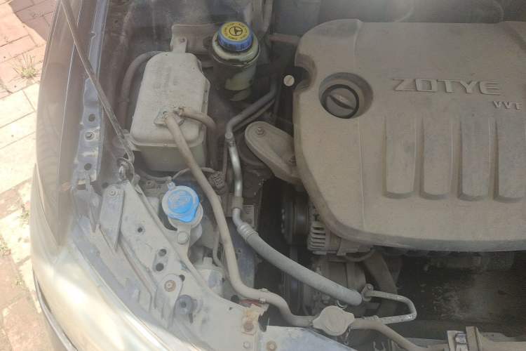 Used Zotye Z300 2014 1.5L Value Edition Manual Elite Model Engine Bay Right