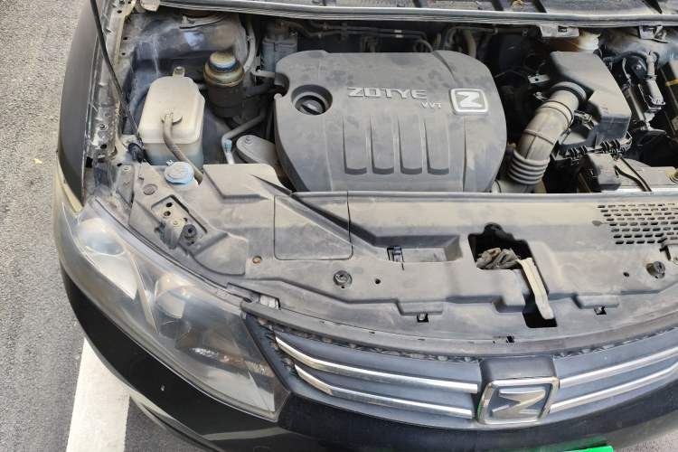 Used Zotye Z300 2014 1.5L Value Edition Manual Elite Model Engine Bay Right