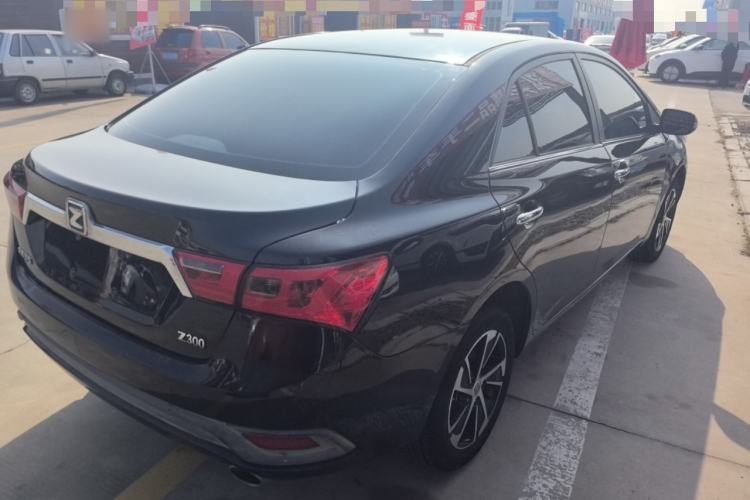 Used Zotye Z300 2014 New Vision 1.5L Manual Luxury Model Exterior 3