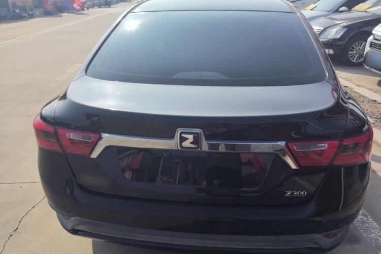 Used Zotye Z300 2014 New Vision 1.5L Manual Luxury Model Exterior 4