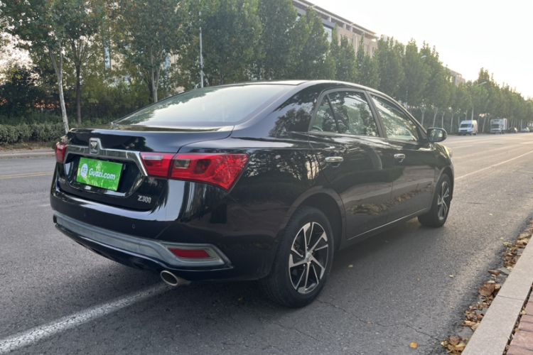 Used Zotye Z300 2014 New Vision 1.5L Manual Luxury Model Exterior 6