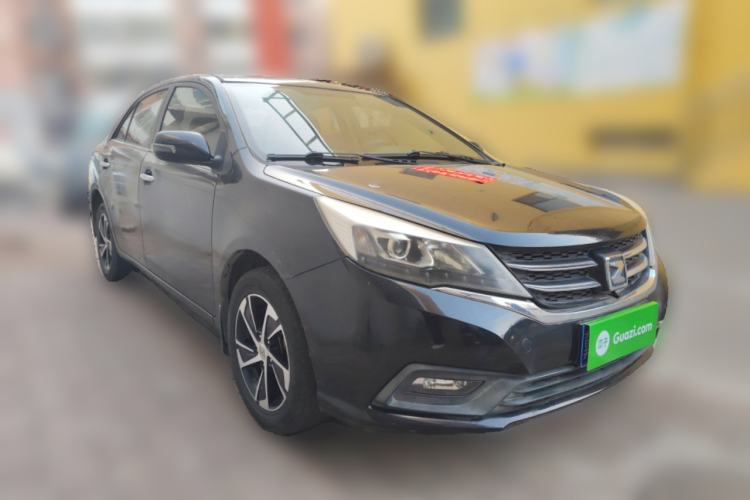 Used Zotye Z300 2014 1.5L Urban Edition Manual Luxury Model Front Right 45 Deg