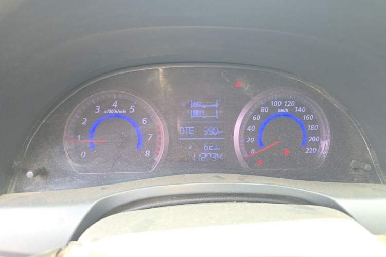 Used Zotye Z300 2014 New Vision 1.5L Manual Luxury Model Instrument Cluster
