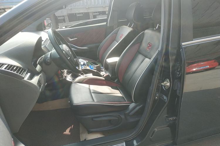 Used Zotye Z300 2014 New Vision 1.5L Manual Luxury Model Left Front Seat