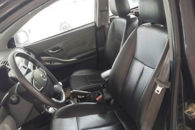 Used Zotye Z300 2014 1.5L Value Edition Manual Elite Model Left Front Seat