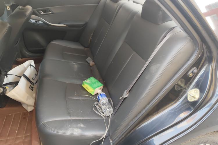 Used Zotye Z300 2014 1.5L Urban Edition Manual Luxury Model Left Rear Seat