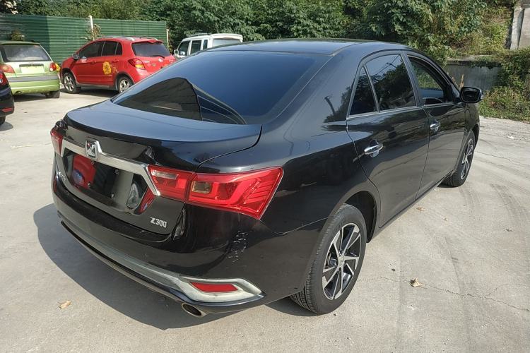 Used Zotye Z300 2014 New Vision 1.5L Manual Luxury Model Rear Right 45 Deg
