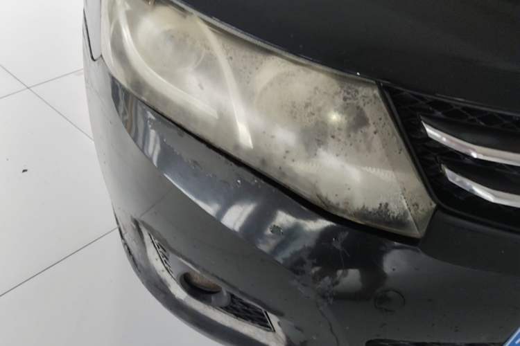 Used Zotye Z300 2014 1.5L Value Edition Manual Elite Model Right Front Headlight