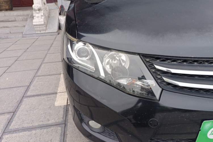 Used Zotye Z300 2014 1.5L Value Edition Manual Elite Model Right Front Headlight