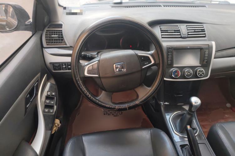 Used Zotye Z300 2014 1.5L Urban Edition Manual Luxury Model Steering Wheel