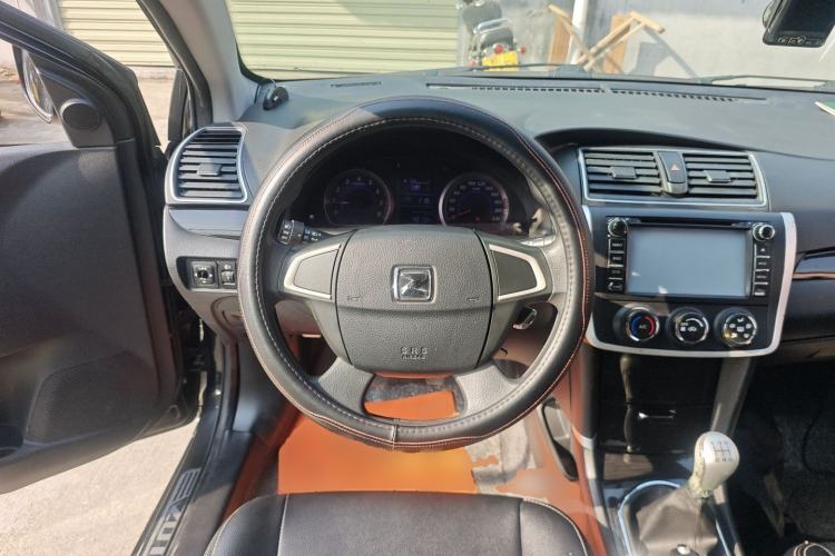 Used Zotye Z300 2014 1.5L Value Edition Manual Comfort Model Steering Wheel