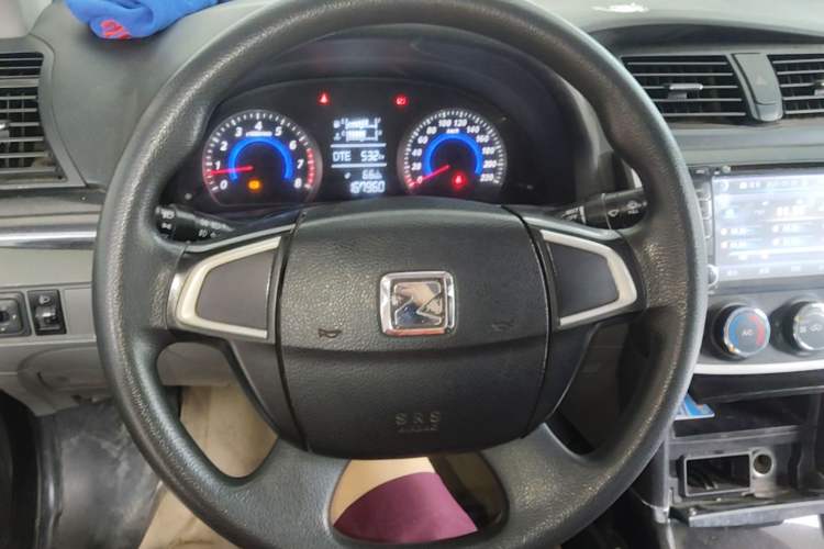 Used Zotye Z300 2014 1.5L Value Edition Manual Elite Model Steering Wheel
