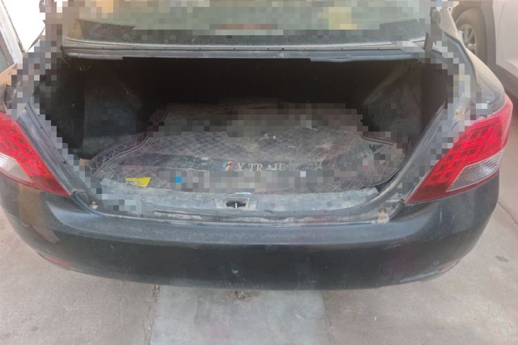 Used Zotye Z300 2014 1.5L Value Edition Manual Elite Model Trunk