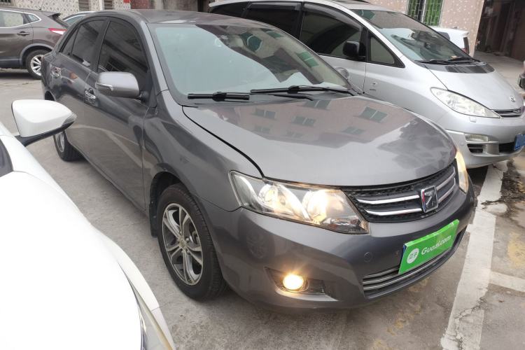 Used Zotye Z300 2014 1.5L Urban Edition Manual Luxury Model Exterior 1