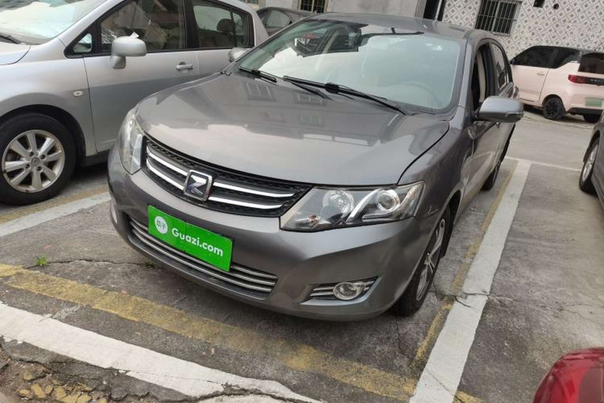 Used Zotye Z300 2014 1.5L Urban Edition Manual Luxury Model Front Left 45 Deg