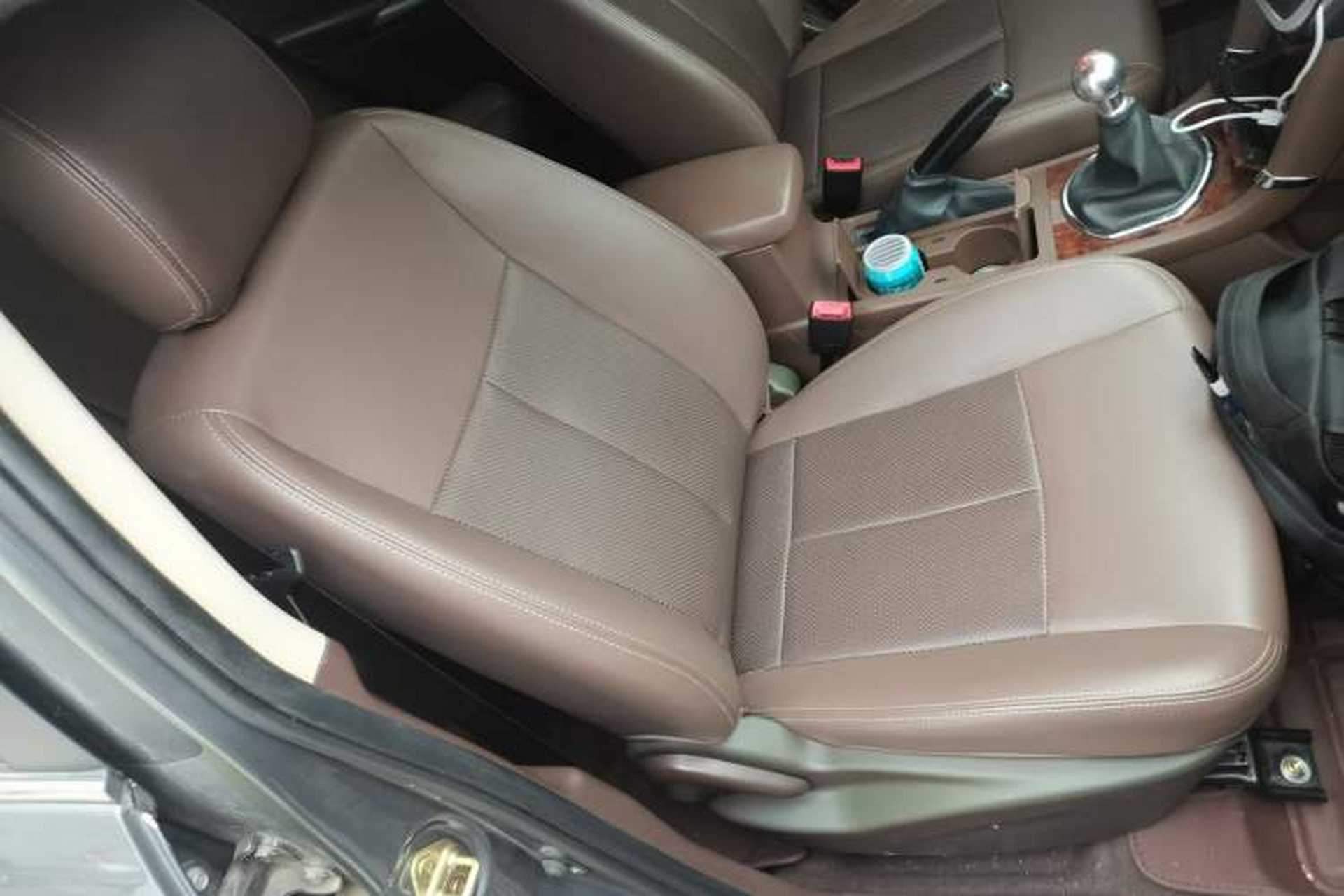 Used Zotye Z300 2014 1.5L Urban Edition Manual Luxury Model Right Front Seat