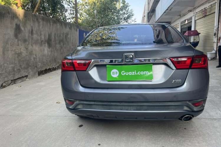Used Zotye Z300 2014 1.5L Urban Edition Manual Luxury Model Exterior 5