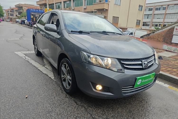 Used Zotye Z300 2014 1.5L Urban Edition Manual Luxury Model Front Right 45 Deg