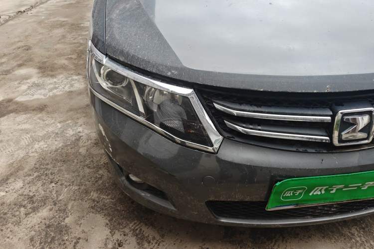 Used Zotye Z300 2014 1.5L Value Edition Manual Elite Model Right Front Headlight