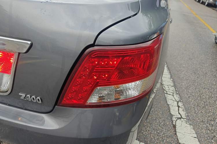 Used Zotye Z300 2014 1.5L Urban Edition Manual Luxury Model Right Rear Taillight