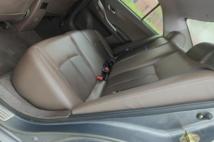 Used Zotye Z300 2014 1.5L Urban Edition Manual Luxury Model Left Rear Seat