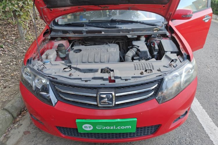 Used Zotye Z300 2014 1.5L Value Edition Manual Elite Model Engine Bay