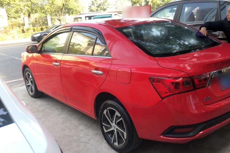 Used Zotye Z300 2014 1.5L Urban Edition Manual Deluxe Trim Exterior 5