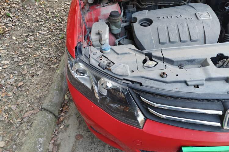 Used Zotye Z300 2014 1.5L Value Edition Manual Elite Model Right Front Headlight
