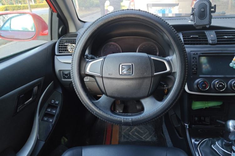 Used Zotye Z300 2014 1.5L Value Edition Manual Elite Model Steering Wheel