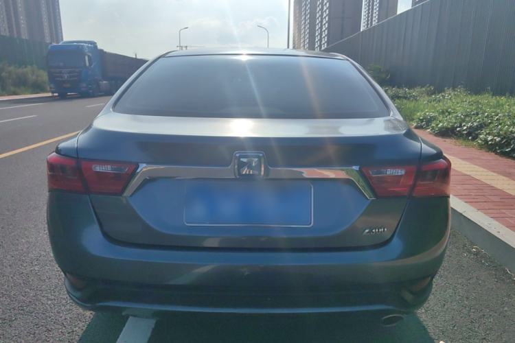 Used Zotye Z300 2014 1.5L Value Edition Manual Elite Model Exterior 4