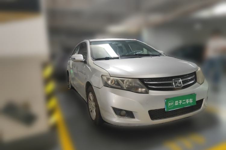Used Zotye Z300 2014 1.5L Value Edition Manual Elite Model Front Right 45 Deg