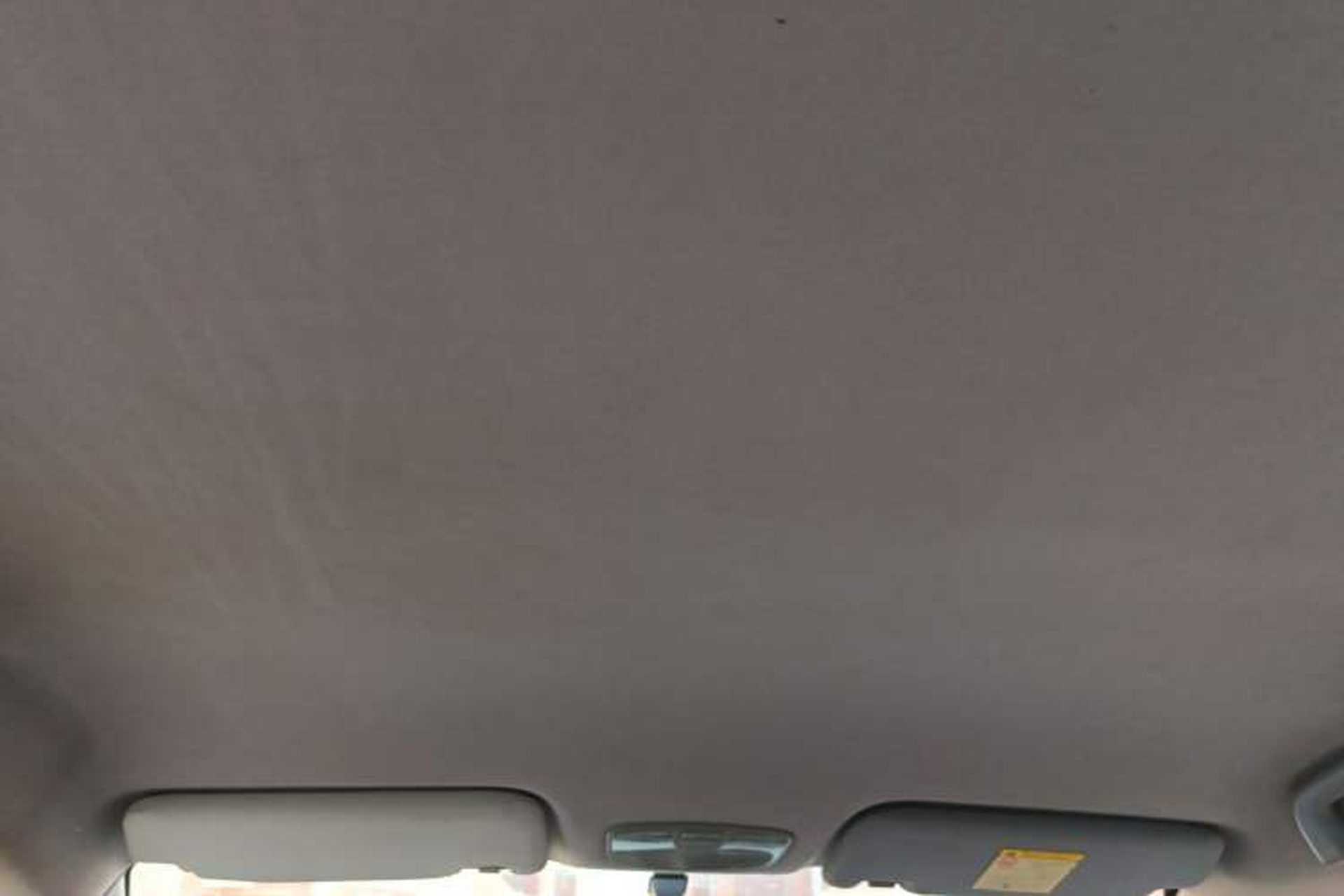Used Zotye Z300 2014 1.5L Value Edition Manual Elite Model Headliner