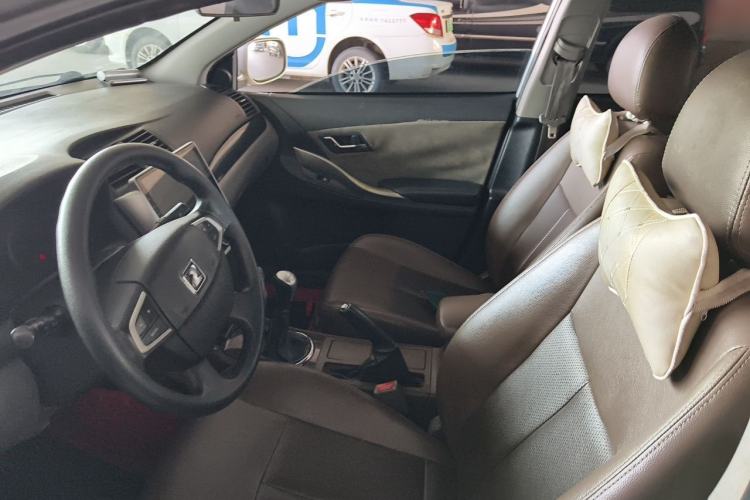 Used Zotye Z300 2014 1.5L Urban Edition Manual Luxury Model Left Front Seat