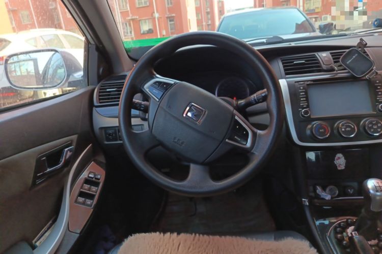 Used Zotye Z300 2014 1.5L Value Edition Manual Elite Model Steering Wheel