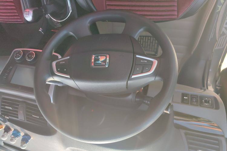 Used Zotye Z300 2014 1.5L Value Edition Manual Elite Model Steering Wheel
