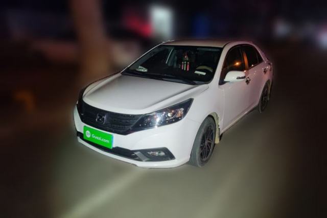 Used Zotye Z300 2014 New Vision 1.5L Manual Luxury Model