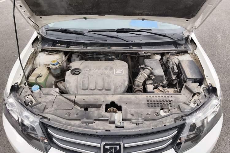 Used Zotye Z300 2014 1.5L Value Edition Manual Comfort Model Engine Bay