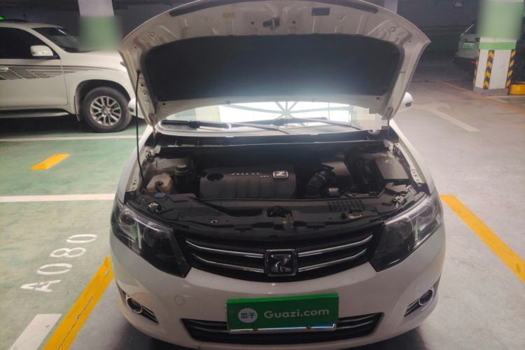 Used Zotye Z300 2014 1.5L Urban Edition Manual Luxury Model Engine Bay