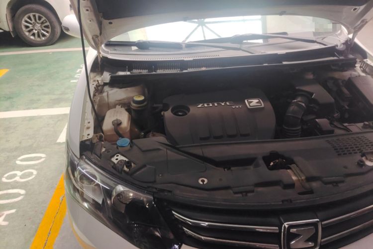 Used Zotye Z300 2014 1.5L Urban Edition Manual Luxury Model Engine Bay Right