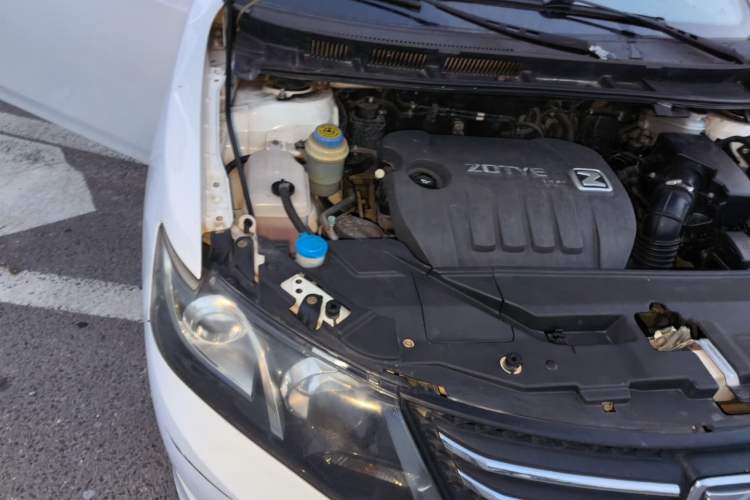 Used Zotye Z300 2014 1.5L Value Edition Manual Elite Model Engine Bay Right
