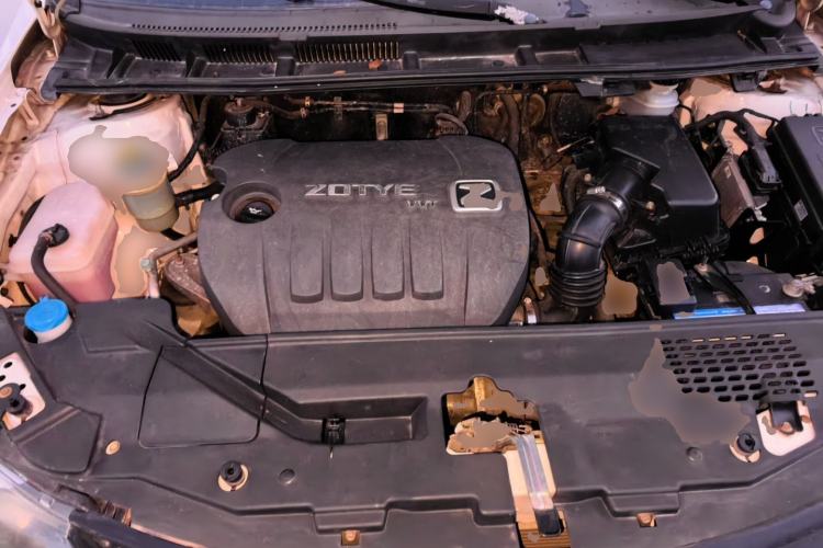 Used Zotye Z300 2014 1.5L Value Edition Manual Elite Model Engine Bay