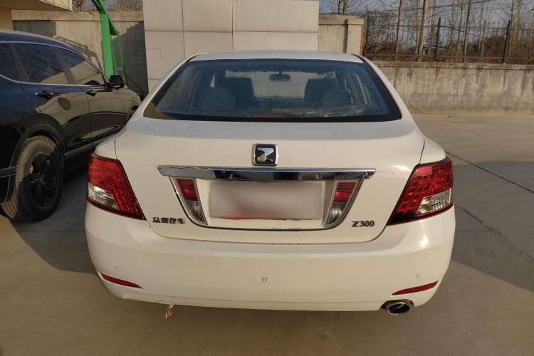 Used Zotye Z300 2014 1.5L Value Edition Manual Elite Model Exterior 4