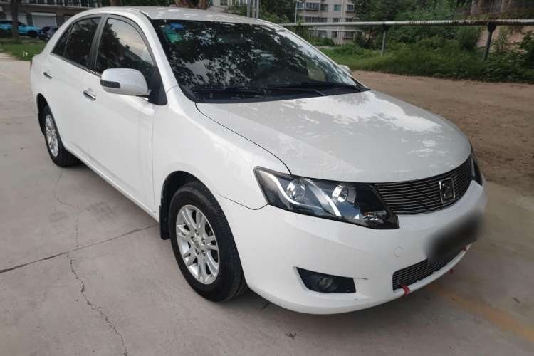 Used Zotye Z300 2014 1.5L Value Edition Manual Elite Model Front Right 45 Deg